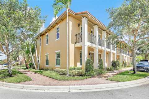 146Th, PEMBROKE PINES, FL 33027