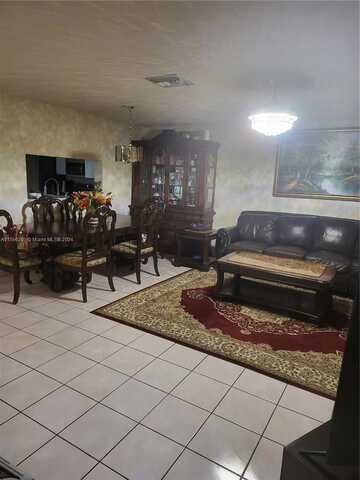 8Th, PEMBROKE PINES, FL 33026