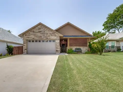 6Th, BONHAM, TX 75418