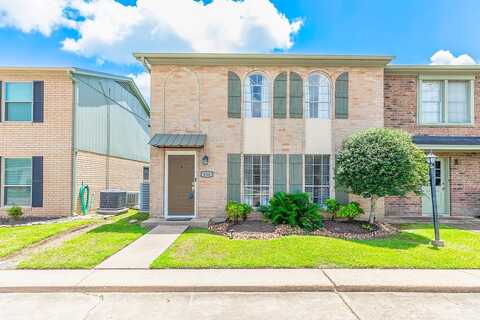 Longmeadow, BEAUMONT, TX 77707