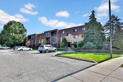 41St, MINNEAPOLIS, MN 55421