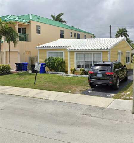 Poinciana, LAUDERDALE BY THE SEA, FL 33308