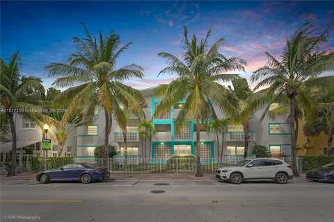 Collins, MIAMI BEACH, FL 33139