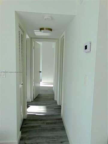 180Th, SUNNY ISLES BEACH, FL 33160