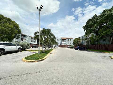 60Th, HIALEAH, FL 33012