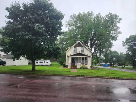 Main, WINTHROP, MN 55396