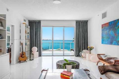 Bay, MIAMI BEACH, FL 33141