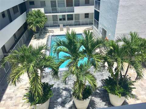 Lenox, MIAMI BEACH, FL 33139