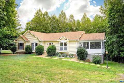 Jeffal, SCOTTSVILLE, VA 24590