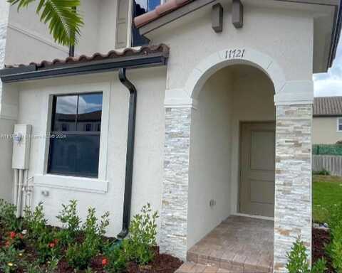 245Th, HOMESTEAD, FL 33032