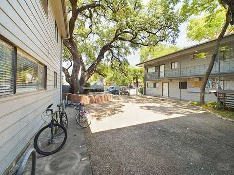 W 28Th Street, Austin, TX 78705