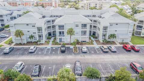 Stones Throw Circle N, Saint Petersburg, FL 33710