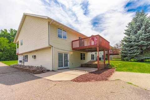 Pleasant, HASTINGS, MN 55033