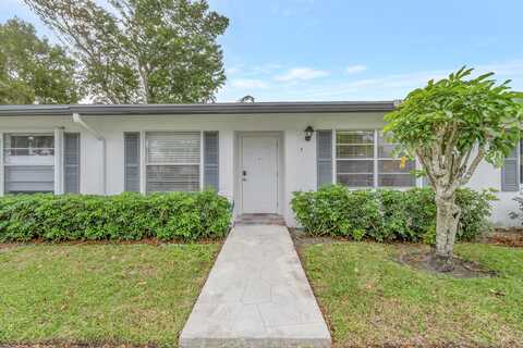 Poppy Pl, Delray Beach, FL 33484