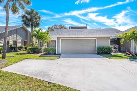 Avenida Madera, Bradenton, FL 34210