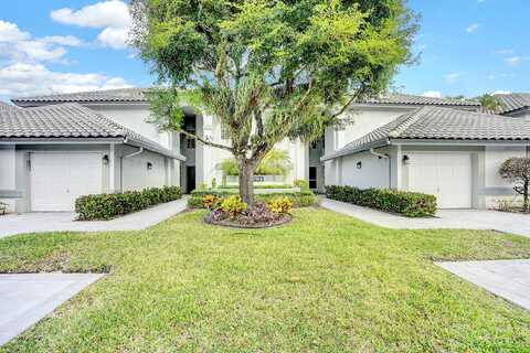 Briarwood Cir, Boynton Beach, FL 33437