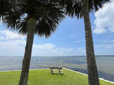 Old Ferry Road, Shalimar, FL 32579