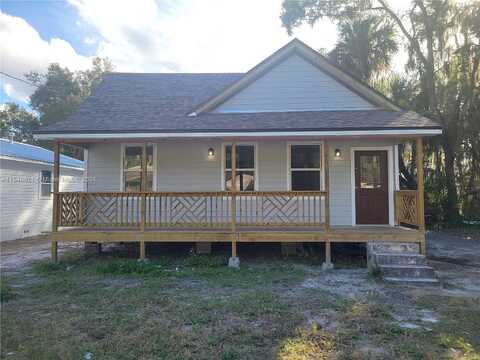 Bronson, PALATKA, FL 32177