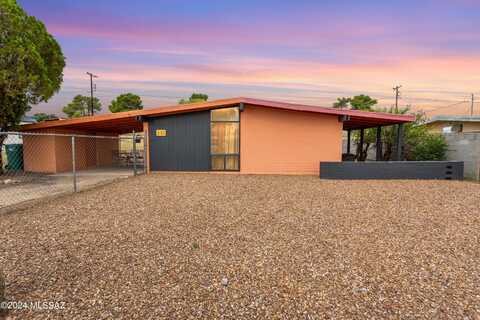 Avenue B, SAN MANUEL, AZ 85631