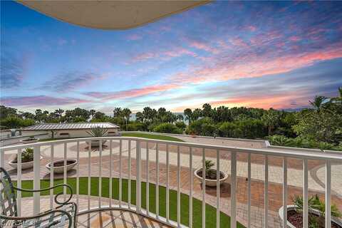 Bay Colony Drive, Naples, FL 34108