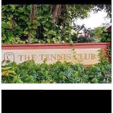 Tennis Club Drive, Fort Lauderdale, FL 33311