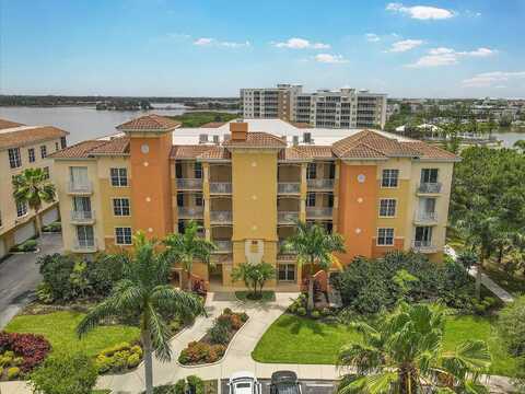 Watercrest Way, Lakewood Ranch, FL 34202