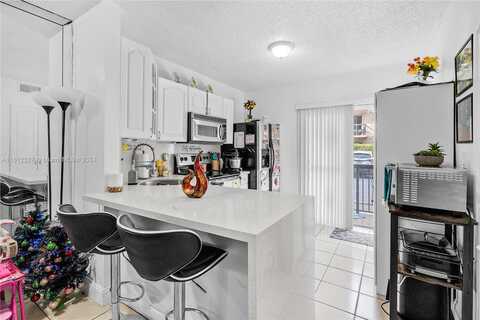 W 21St Ct, Hialeah, FL 33016