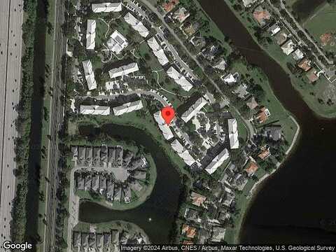 Whitehall Dr, West Palm Beach, FL 33401