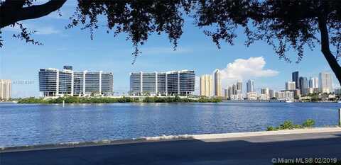 Ne 184Th St, Aventura, FL 33160