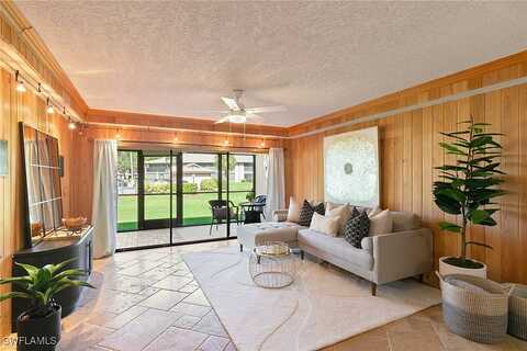 Pebble Beach Circle, Naples, FL 34113