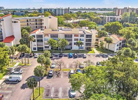 S Cypress Bend Dr, Pompano Beach, FL 33069