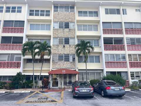 Se 3Rd Ave, Hallandale Beach, FL 33009