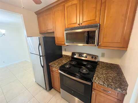 Ne 56Th St, Fort Lauderdale, FL 33308