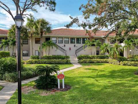 Mariner Drive, Tarpon Springs, FL 34689