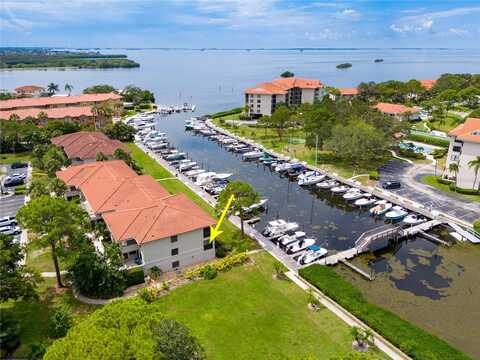 Mariner Dr, Tarpon Springs, FL 34689