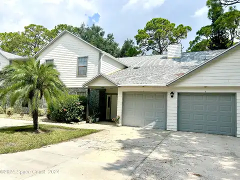 Brighton Court, Melbourne, FL 32904