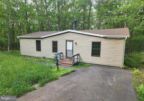 Cougar Drive, White Haven, PA 18661