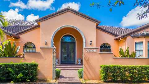 Sw 173 Ter, Palmetto Bay, FL 33157