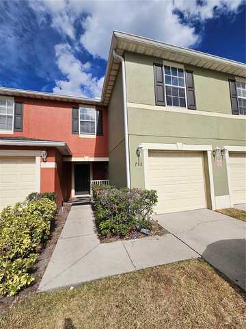 Cresting Oak Circle, Orlando, FL 32824