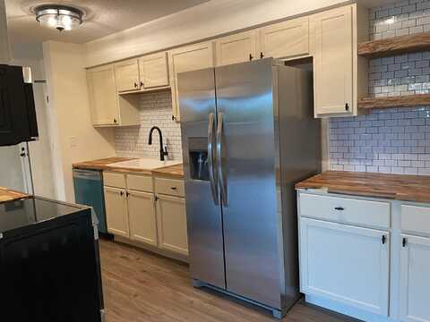 W 22Nd Street, Saint Louis Park, MN 55426