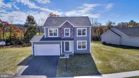 Eagle Lane, Hanover, PA 17331