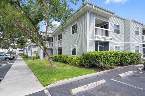 Stones Throw Circle N, Saint Petersburg, FL 33710