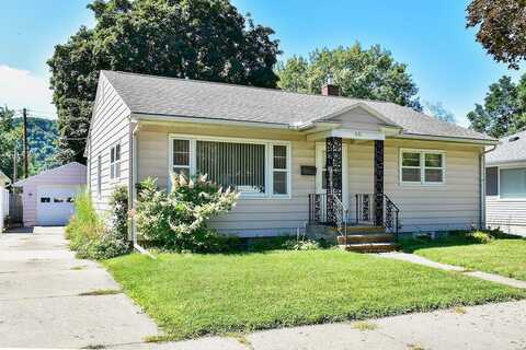 W 12Th Street, Winona, MN 55987