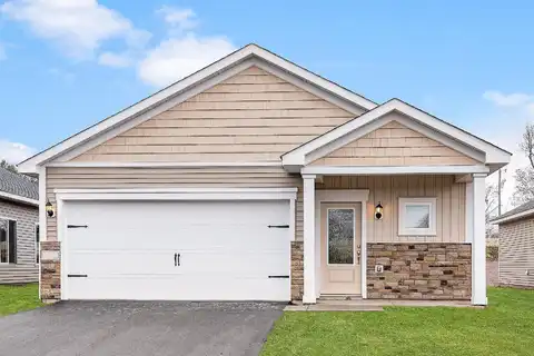 Spruce Street, Cambridge, MN 55008