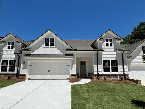 Village Court, Cleveland, GA 30528