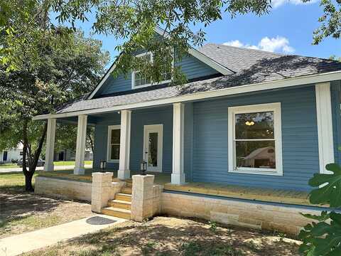 S Chambers Street, Giddings, TX 78942