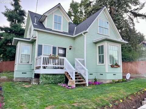 N B St St, Willamina, OR 97396