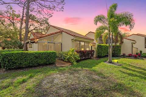 Huntingwood Court, Sarasota, FL 34235