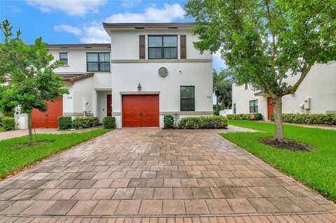 Silverdrift 6 Lane, Lake Worth, FL 33463