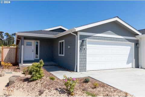 Nopal St, Florence, OR 97439